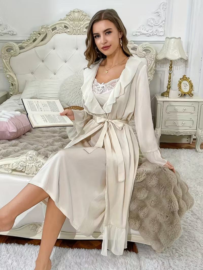 Elegant Lace-Trimmed Satin Nightgown & Robe Set - Champagne